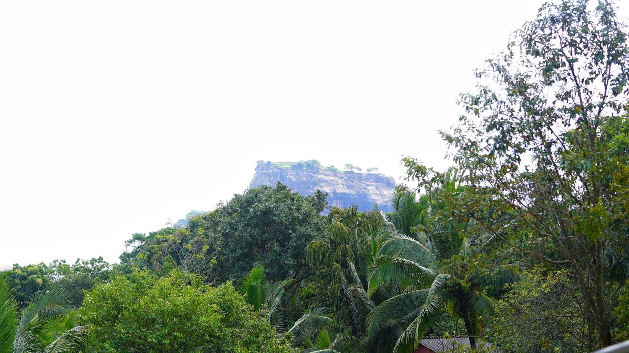 Sigiri Dilu Villa Sigiriya Exteriér fotografie